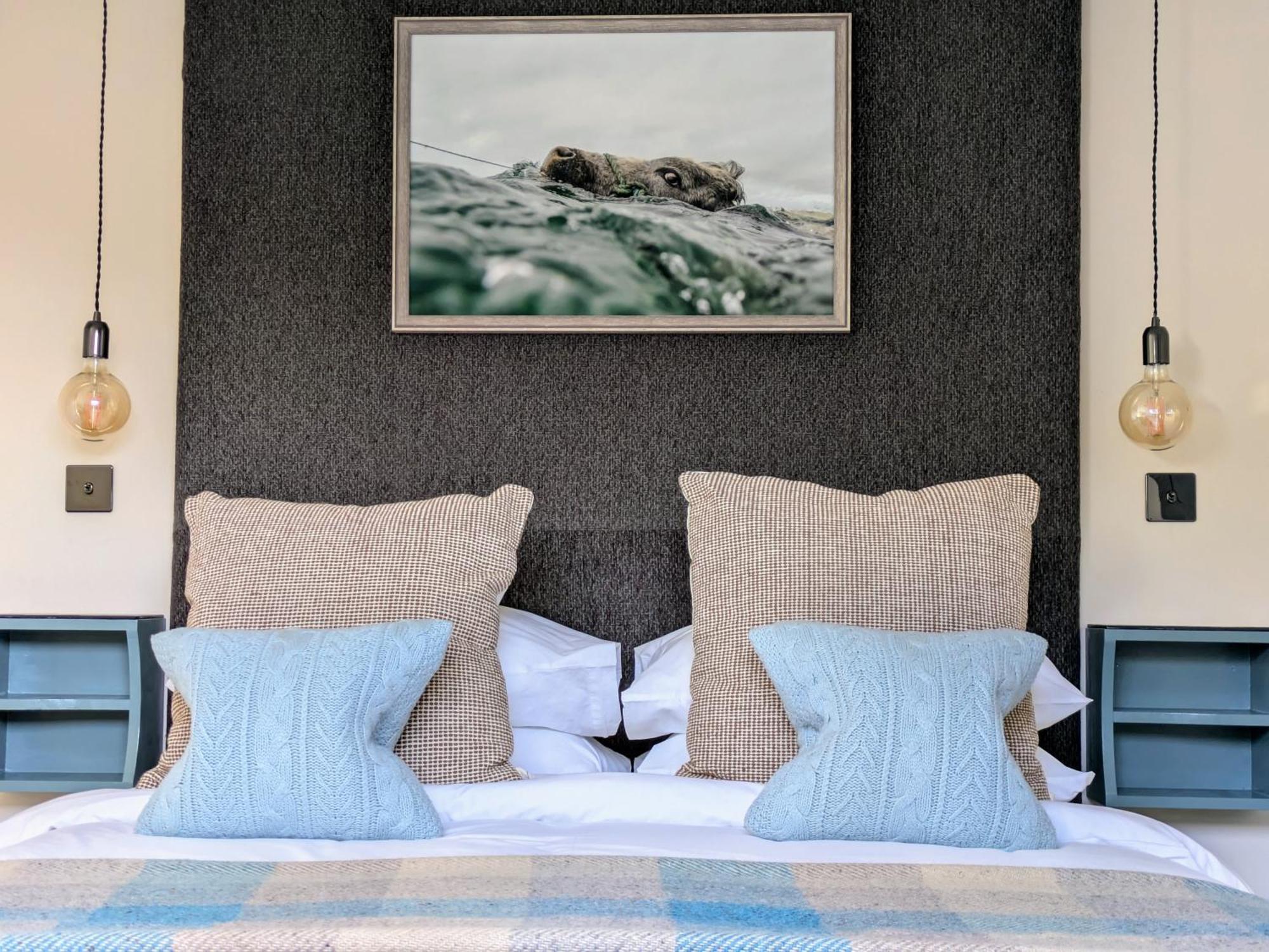 Hillside Lodge B&B Клифден Экстерьер фото