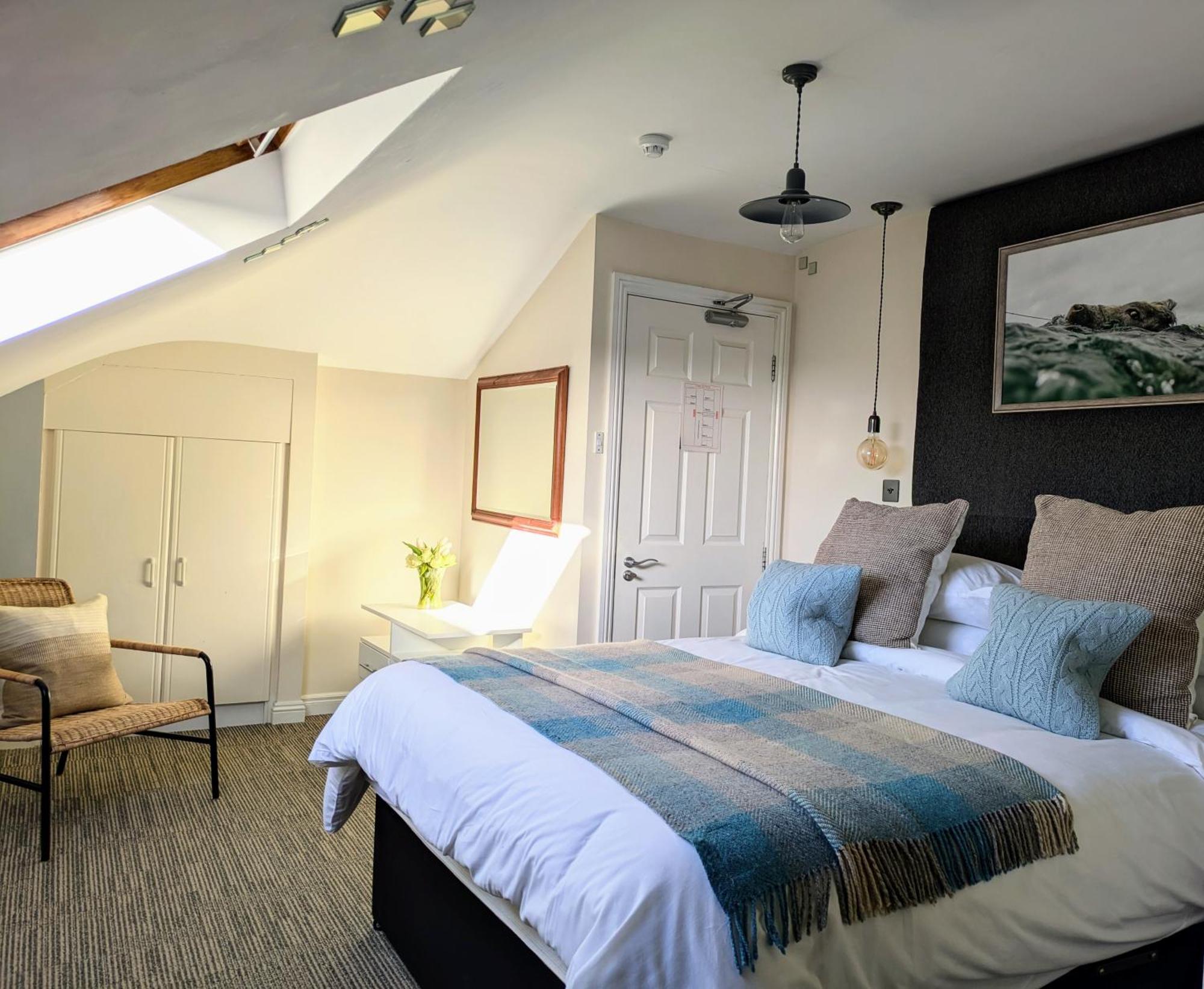 Hillside Lodge B&B Клифден Экстерьер фото